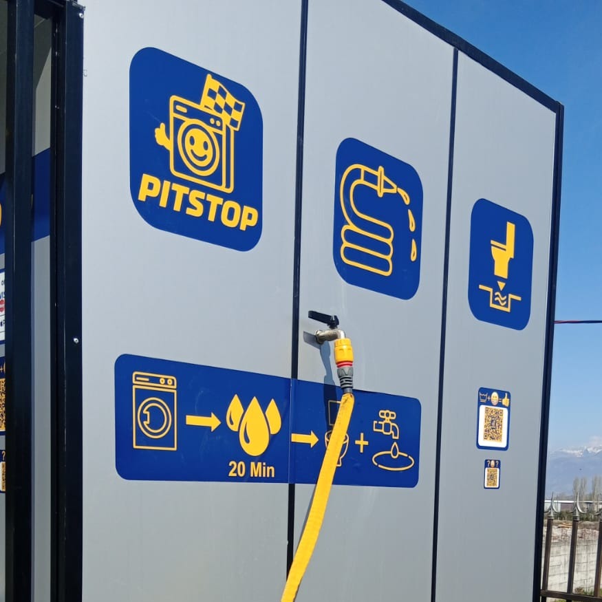 Motorhome and camper service